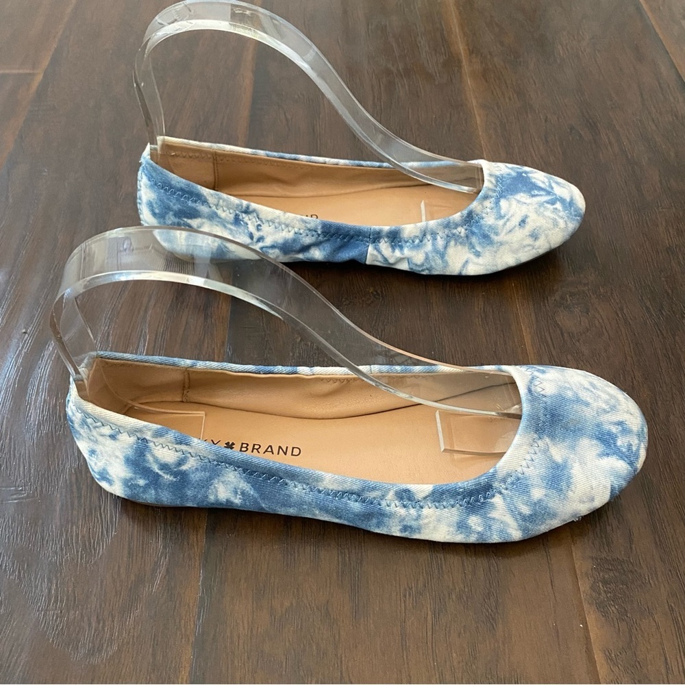 Lucky Brand Women's Blue Synthetic Upper Flats Size 7.5 - Picture 1 of 8